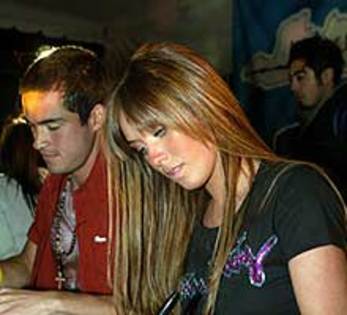 firma_N[1] - anahi