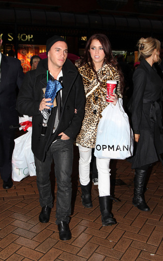 3 - Toate Pozele Mele Cu Miley Cyrus