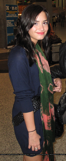  - Demi Lovato Arriving at Pearson International Airport in Toronto