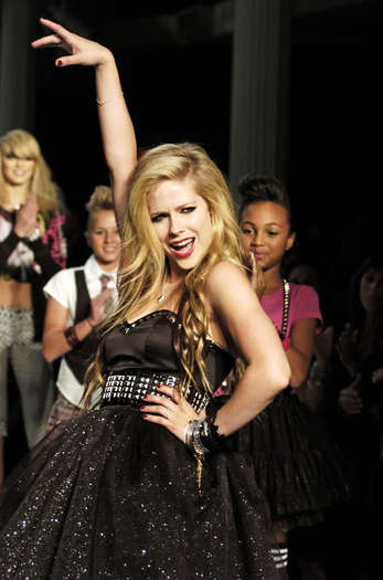 adfashionshow10 - idola me