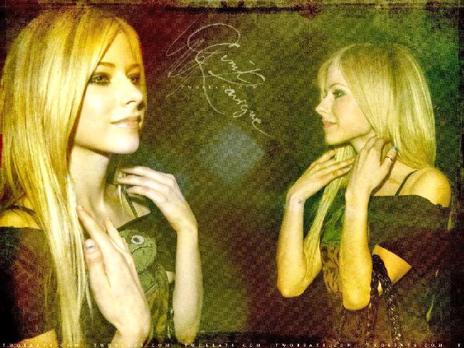 M40ML4790102-02 - avril lavigne