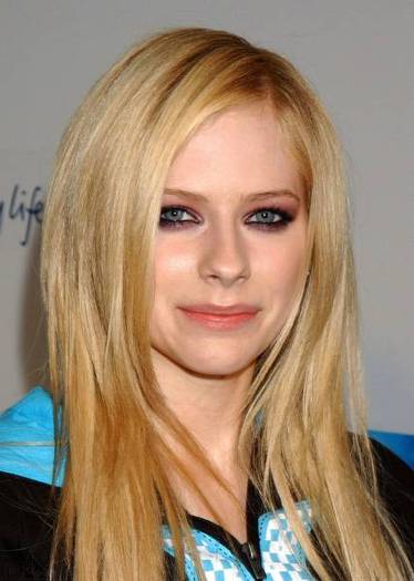 photo158 - avrill lavigne2