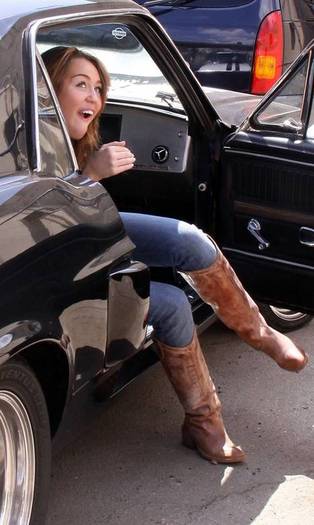 32zjqmp - Toate Pozele Mele Cu Miley Cyrus