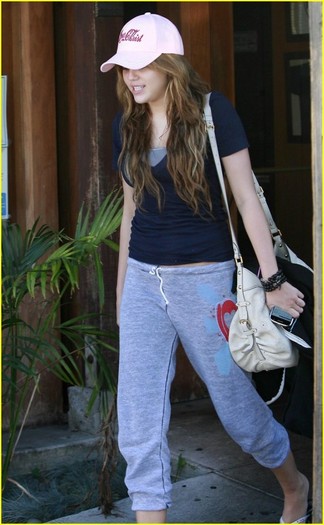 33uwvvd - Toate Pozele Mele Cu Miley Cyrus