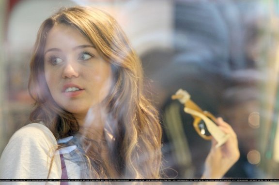 41emp - Toate Pozele Mele Cu Miley Cyrus