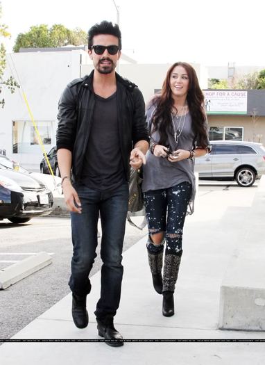 079 - Toate Pozele Mele Cu Miley Cyrus