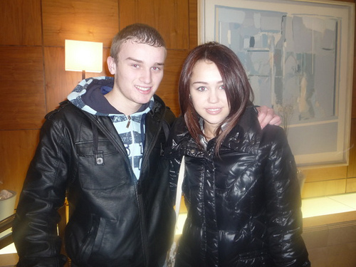 166dsp2 - Toate Pozele Mele Cu Miley Cyrus