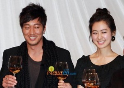 So-Ji-sub-and-Lee-Yo-won-300x214