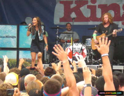 normal_007 - Demi Lovato Ventura Warped Tour 2010 Adds