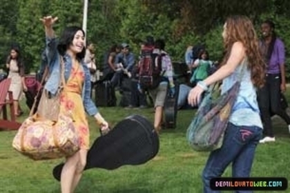 001 - Camp Rock 2 stills