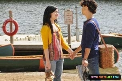 014 - Camp Rock 2 stills