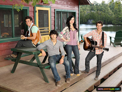 normal_002 - Camp Rock 2 promoshoot