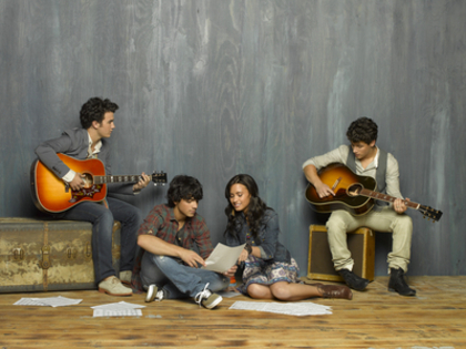 normal_005 - Camp Rock 2 promoshoot