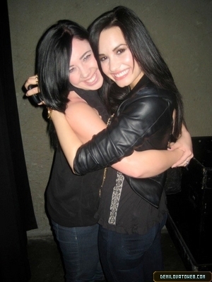normal_003 - Demi Lovato 03-06-10 John Mayer Concert at Toyota Center in Houston TX