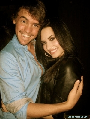normal_010 - Demi Lovato 03-06-10 John Mayer Concert at Toyota Center in Houston TX