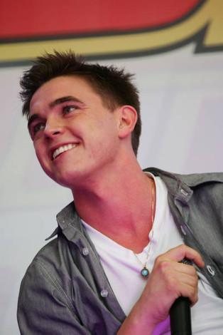 Jesse_McCartney_1244308554_2