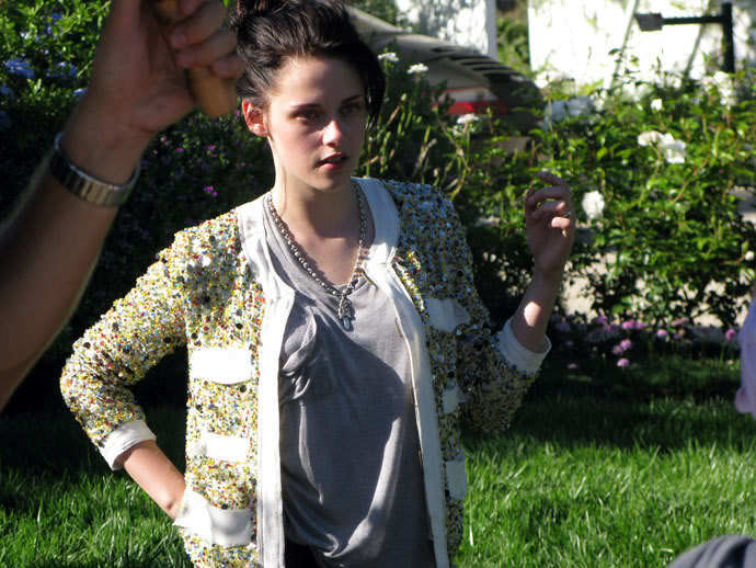 teenv_behind_12 - kristen stewart