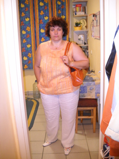 acum e cazul de-o baita ca lumea