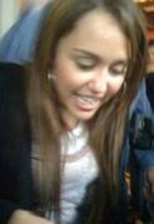 94 - 0 poze super rare miley cyrus