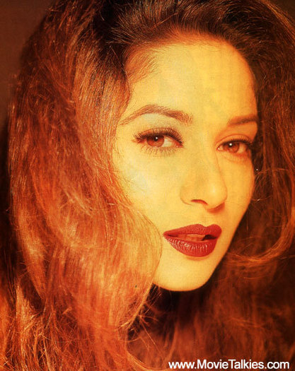 madhuridixit-1b-1_1186980234