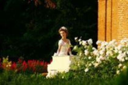 Adela(163)