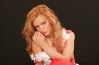 Adela(212)