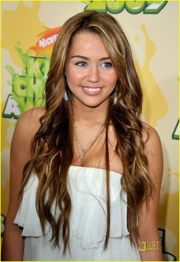 21b902a - Miley Cyrus is Sheri Bodell Sweet