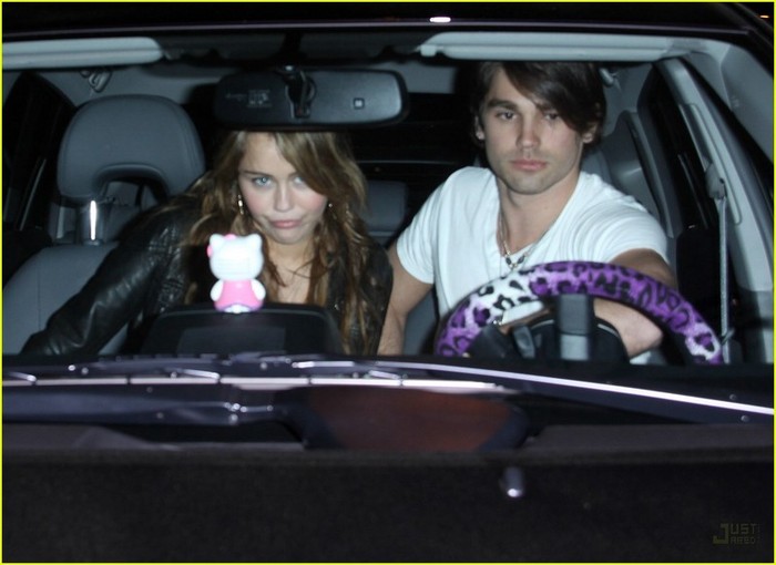 mileycyrusjustingastonka - Miley Cyrus and Justin Gaston Koi Couple