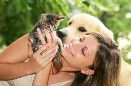 Buna,eu sunt Adrienne si va voi face viata mai frumoasa cu niste animale care va vor iubi.