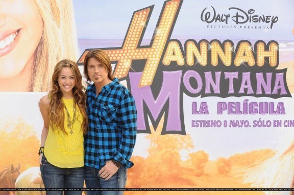 2wez20z - Photocall du film Hannah Montana en Espagne