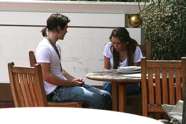 jzec0p - Mrs Miley having a talking with Justin Gaston after lunch at a studio