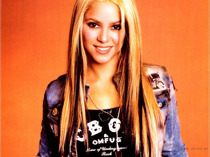 shakirasssdpf0210244xk - shakira