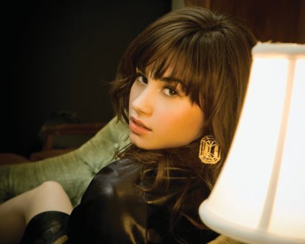 16649964_SQJMGVYCS - demi lovato