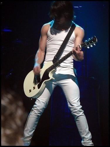 2 - Jonas Brothers