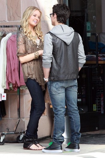 Joe+Jonas+Set+JONAS+Santa+Monica+3+IbCuhZ1E49Il - Jonas Brothers