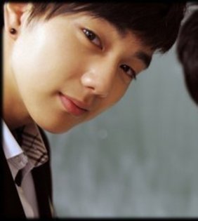 13791776_TLFWMOSYL - a---yoo seung hyo---a