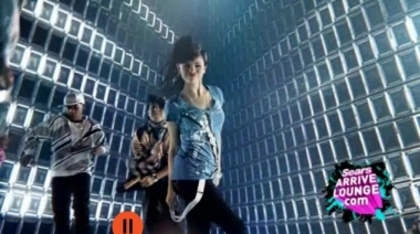 15995179_PQUUBHMUL - selena gomez