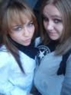 4OGCAXLM3S7C - miley cyrus