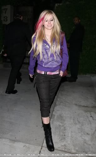 avril-lavigne-20071018-326441 - avrill 6