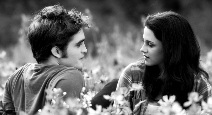 1156_EclipseMovieStillBW2 - kristen