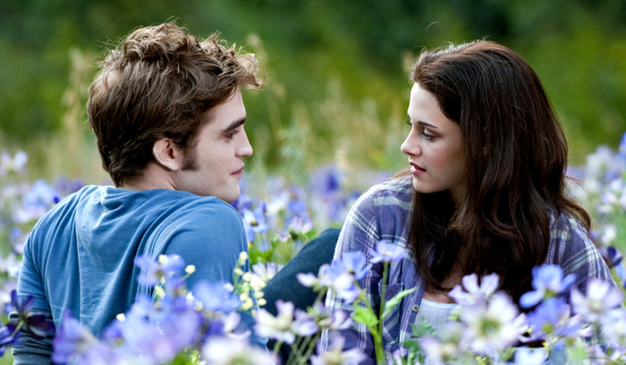 1156_EclipseMovieStillCrop2 - kristen