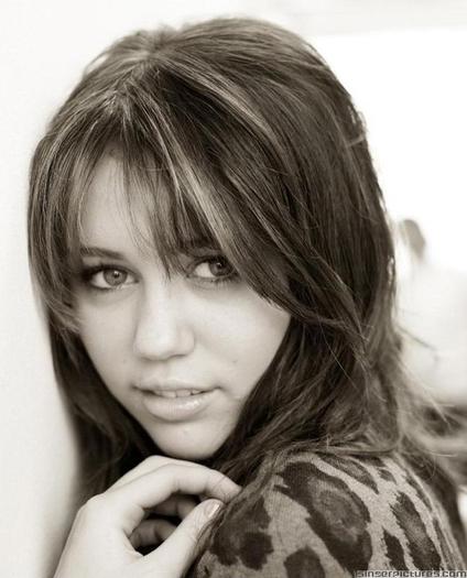 630 - Miley Cyrus