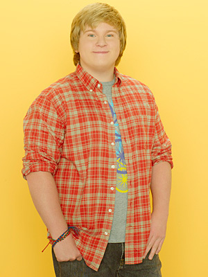 Grady(Doug Brochu)