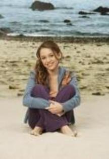 FNMIPKUEZAKZDHINTTO - miley cyrus