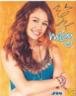 NYADWNUHRBPHPTZPIMR - miley cyrus
