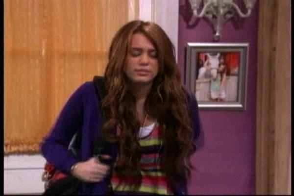 normal_019 - 0 Hannah Montana Season 4 Screencaps 4 02 Hannah Montana to the Principal s Office