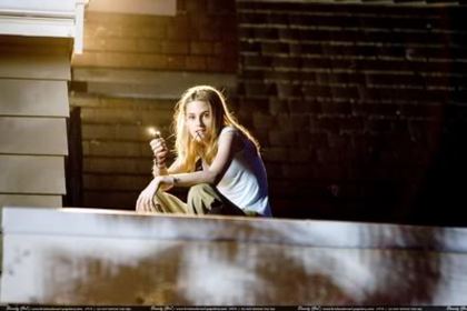 normal_landwomenstill006 - kristen----------stewart------------7