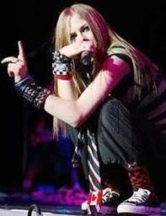 1_208065237l - avril--------lavigne------------1111111