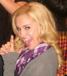 JCRLKPLRWTWWZRKKFIJ - poze cu  tiffany thornton