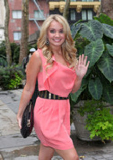 UQSQEVOWAEPXQAIAINI - poze cu  tiffany thornton